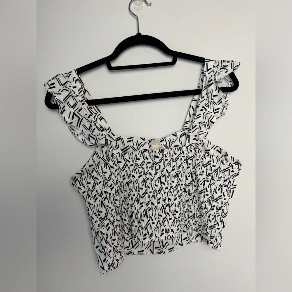 White & Black Lines Crop Top Cotton Monteau Size XL NWT - Picture 4 of 6